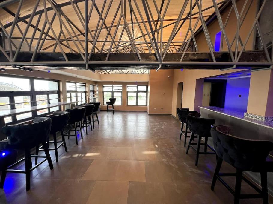 Ikeja Airport View Aparthotel Lagos Exterior photo